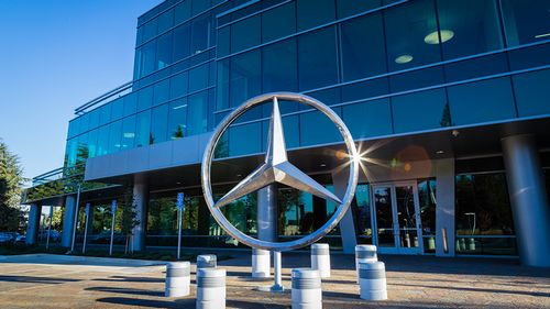 Daimler уволил топ-менеджера из-за конфликта на парковке