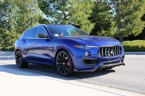 Maserati levante с карбоновым комплектом от larte design