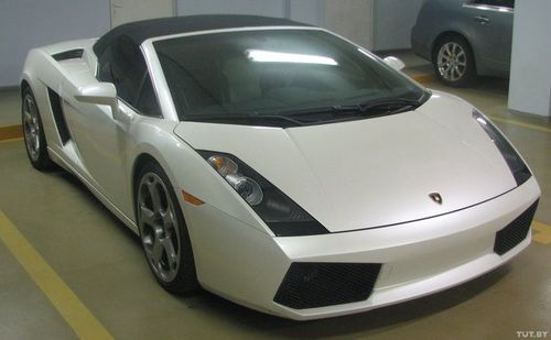 Минская региональная таможня изъяла суперкар lamborghini gallardo spyder