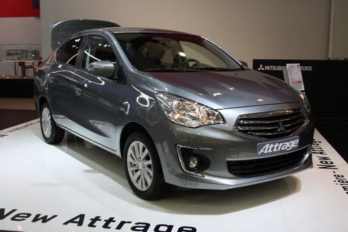 Mitsubishi привезла в европу седан attrage за 13 390 евро