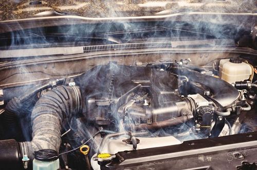 Почему попадает воздух в систему охлаждения двигателя