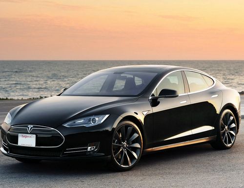 Tesla отзовёт все седаны model s из-за ремней безопасности